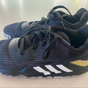 Adidas Pro Bounce Basketball Shoes